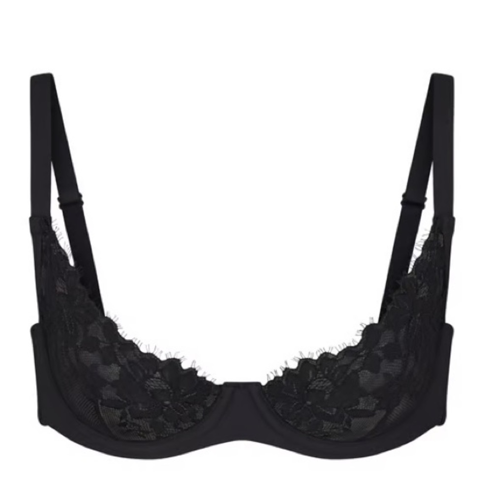 NWT SKIMS Femme Lace Scoop Bra Lace Unlined Onyx 34C